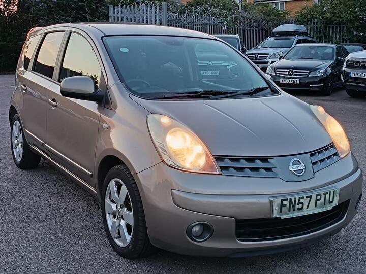 Nissan Note 1.6 16V Tekna Auto Euro 4 5dr