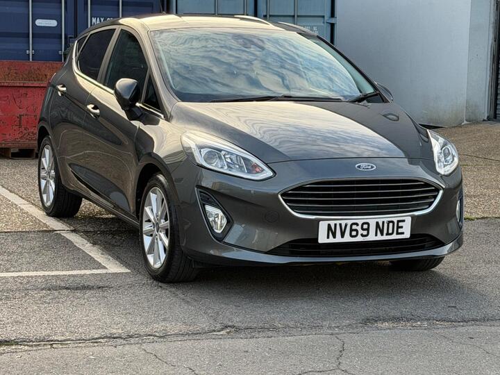 Ford Fiesta 1.0T EcoBoost Titanium Euro 6 (s/s) 5dr