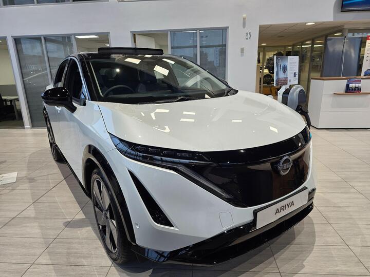 Nissan ARIYA 87kWh Evolve Auto 5dr 22kW Charger