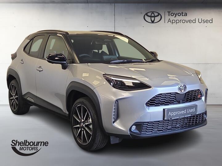 Toyota Yaris Cross GR SPORT FWD + Adv Safety 1.5 VVT-h GR SPORT E-CVT Euro 6 (s/s) 5dr