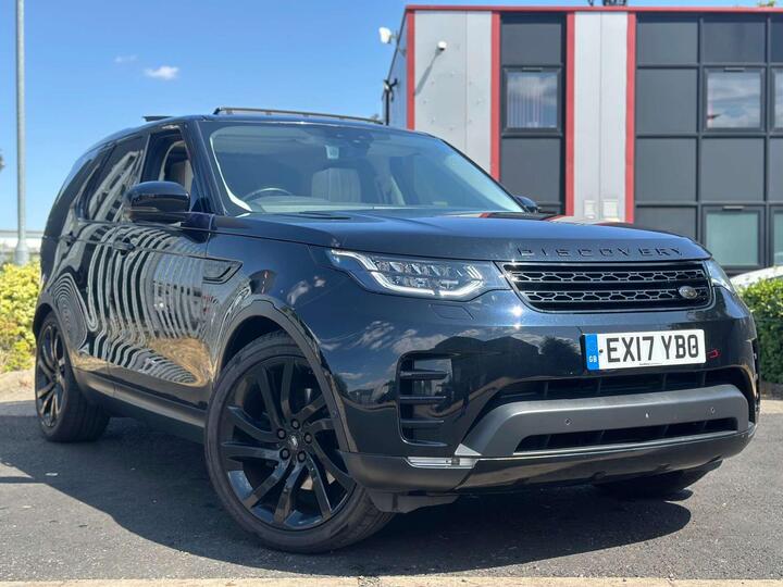 Land Rover DISCOVERY 3.0 TD V6 First Edition Auto 4WD Euro 6 (s/s) 5dr