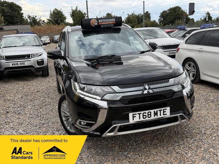 Mitsubishi Outlander 2.4h TwinMotor 13.8kWh 4h CVT 4WD Euro 6 (s/s) 5dr