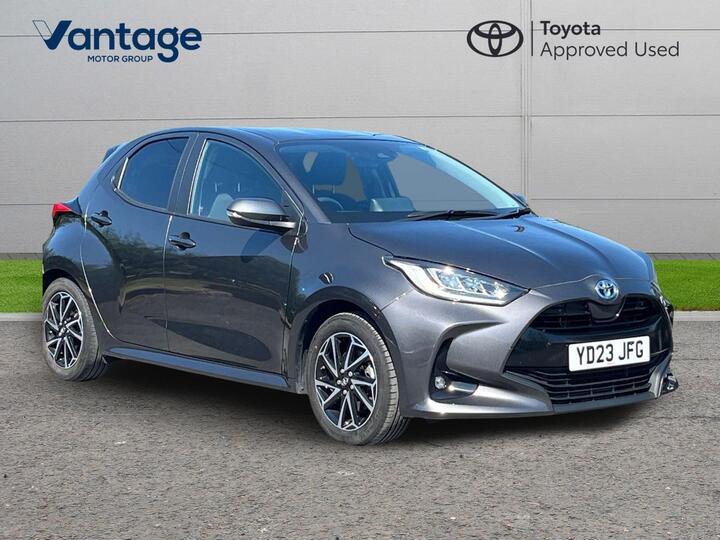 Toyota Yaris 1.5 VVT-h Design E-CVT Euro 6 (s/s) 5dr