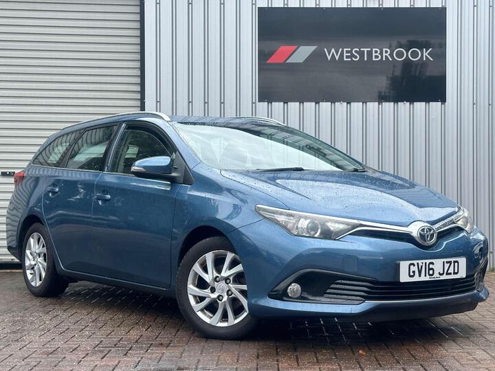 Toyota AURIS 1.6 D-4D Business Edition Touring Sports Euro 6 (s/s) 5dr