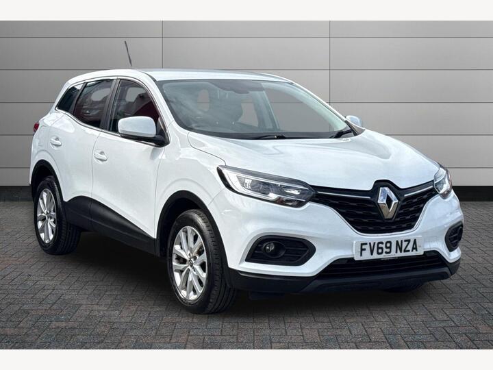 Renault Kadjar 1.3 TCe Play EDC Euro 6 (s/s) 5dr Renault Kadjar 1.3 TCe Play EDC Euro 6 (s/s) 5dr