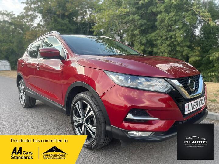 Nissan Qashqai 1.2 DIG-T N-Connecta Euro 6 (s/s) 5dr