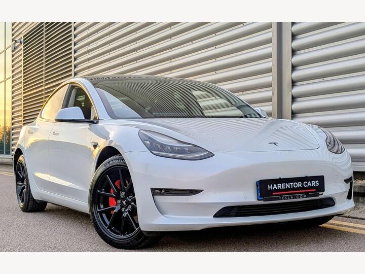Tesla Model 3 (Dual Motor) Long Range Auto 4WDE 4dr