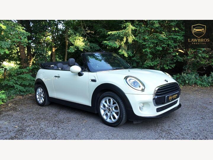 MINI Convertible 1.5 Cooper Classic Euro 6 (s/s) 2dr