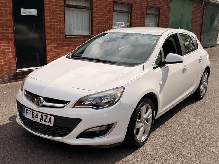 Vauxhall Astra 1.4 16v SRi Euro 5 5dr