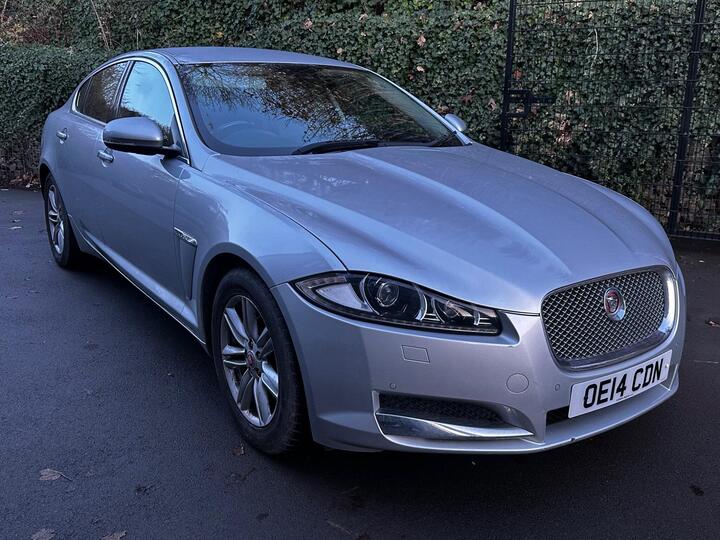 Jaguar XF 2.2d Premium Luxury Auto Euro 5 (s/s) 4dr