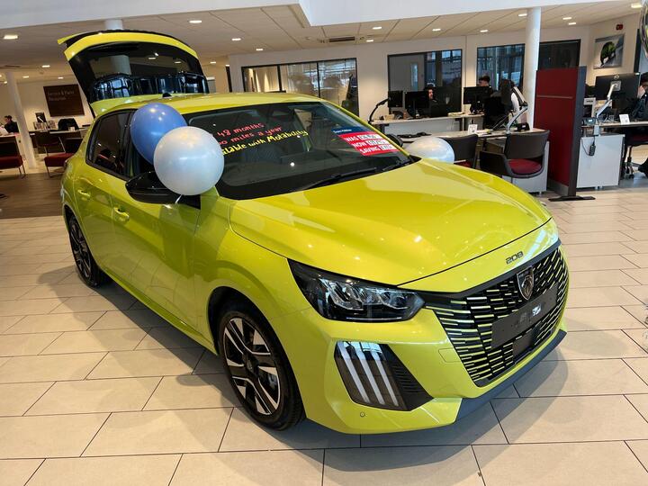 Peugeot 208 1.2 HYBRID Allure E-DSC6 Euro 6 (s/s) 5dr