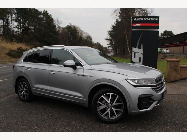 Volkswagen Touareg 3.0 TDI V6 R-Line Tech Tiptronic 4Motion Euro 6 (s/s) 5dr