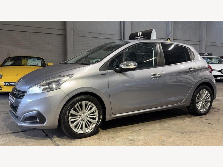 Peugeot 208 1.2 PureTech Signature Euro 6 (s/s) 5dr