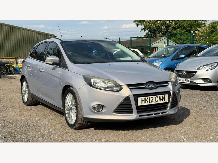 Ford Focus 1.6 TDCi Zetec Euro 5 (s/s) 5dr