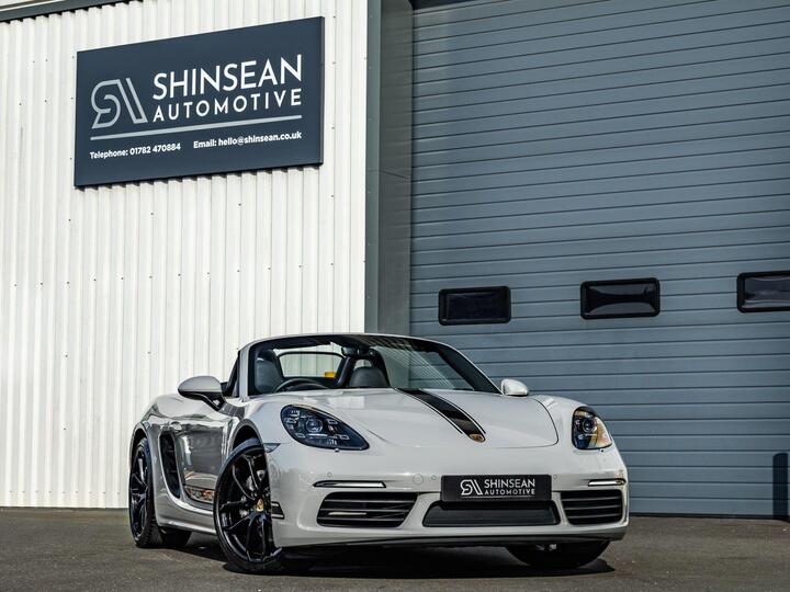 Porsche 718 BOXSTER 2.0T Style Edition PDK Euro 6 (s/s) 2dr