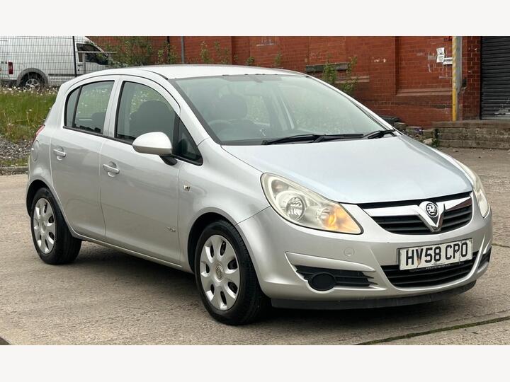 Vauxhall Corsa 1.4i 16v Club 5dr