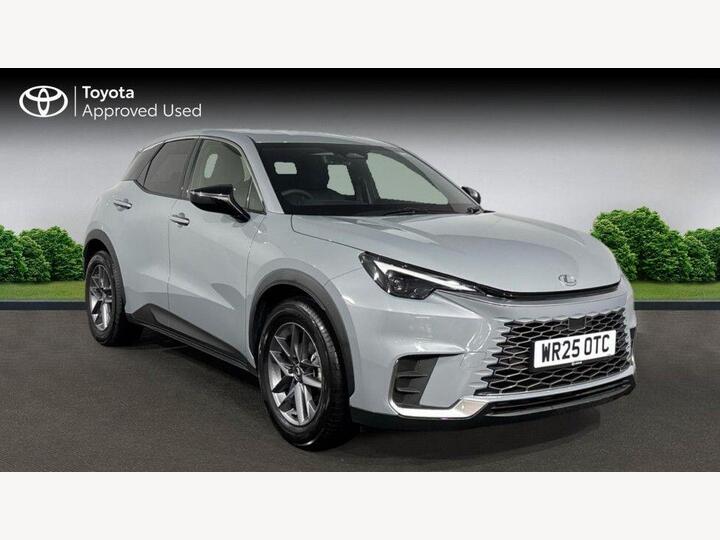 Lexus LBX 1.5 VVT-iE Premium E-CVT Euro 6 (s/s) 5dr