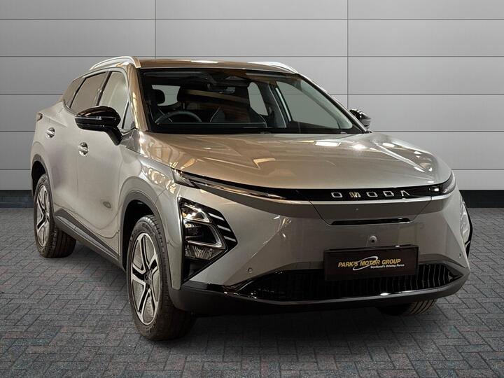 Omoda OMODA E5 61.05kWh Noble Auto 5dr