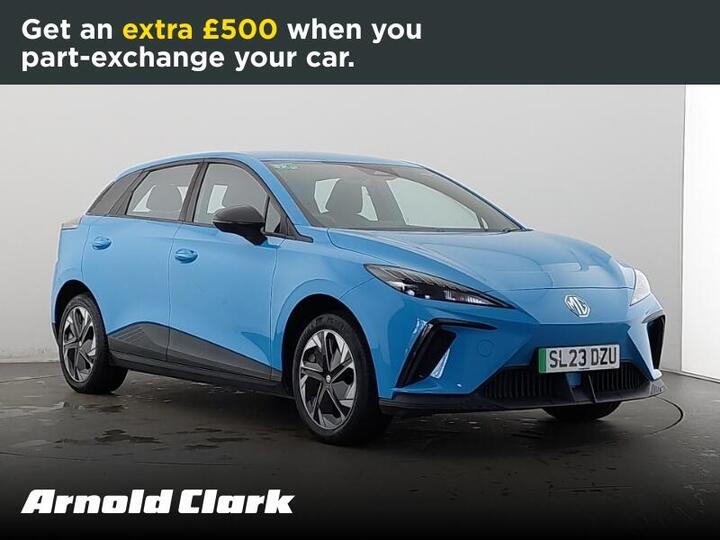 MG MG4 64kWh SE Long Range Auto 5dr