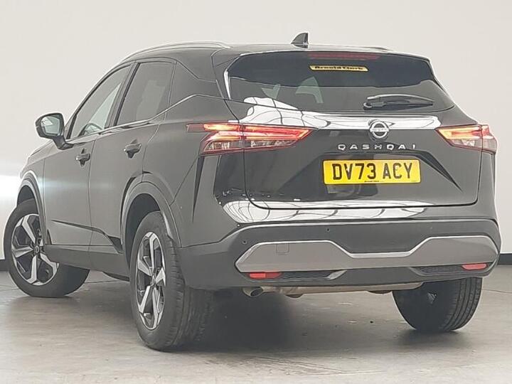 Nissan Qashqai 1.3 DIG-T MHEV N-Connecta XTRON Euro 6 (s/s) 5dr