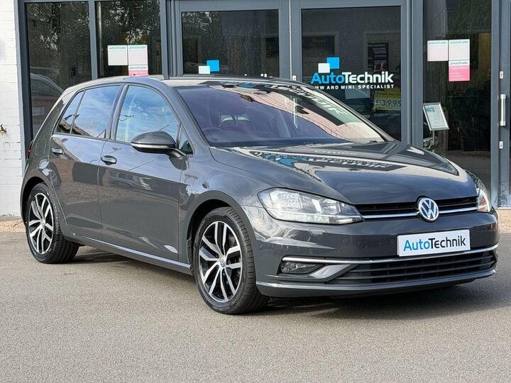 Volkswagen Golf 2.0 TDI SE Nav Euro 6 (s/s) 5dr