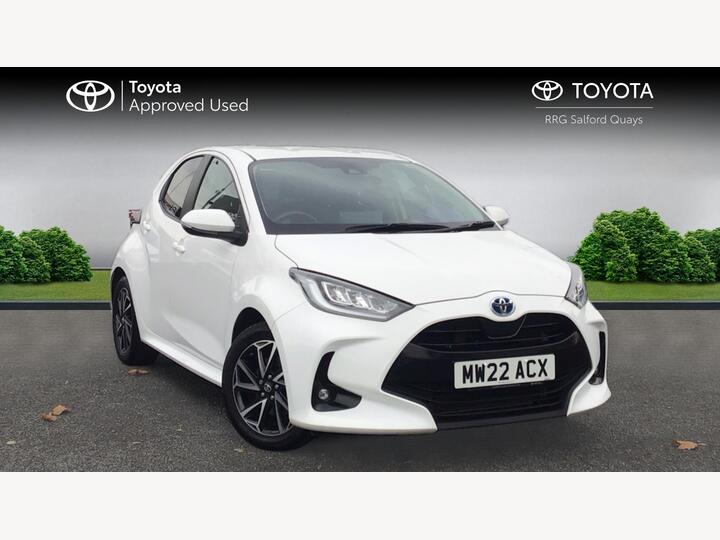 Toyota Yaris 1.5 VVT-h Design E-CVT Euro 6 (s/s) 5dr