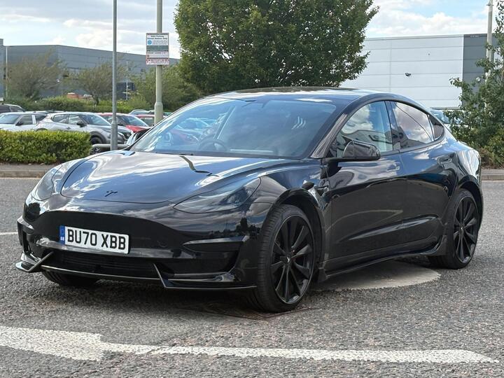 Tesla Model 3 Standard Range Plus Auto RWD 4dr