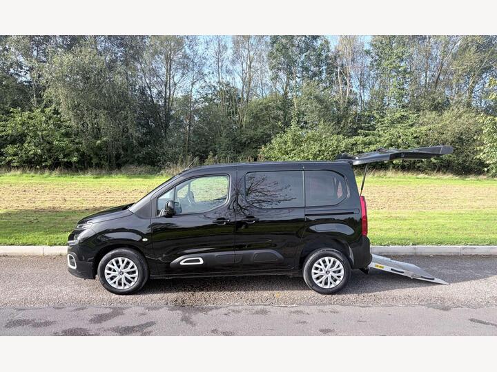 Citroen Berlingo 1.2 PureTech Feel M Euro 6 (s/s) 5dr