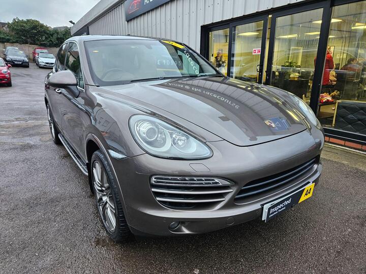 Porsche Cayenne 3.0 TD V6 Tiptronic 4WD Euro 5 (s/s) 5dr