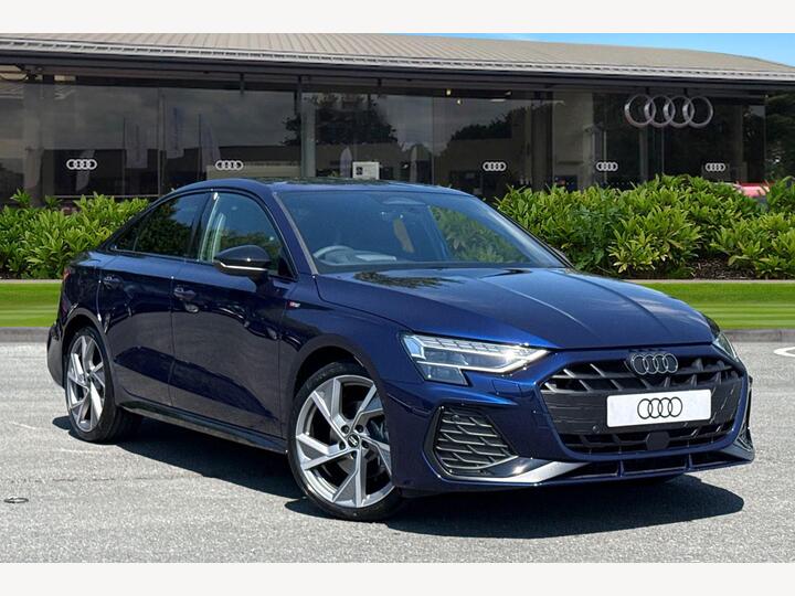 Audi A3 1.5 TFSI Black Edition S Tronic Euro 6 (s/s) 4dr