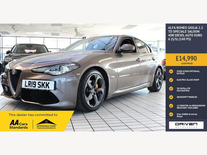 Alfa Romeo GIULIA 2.2 TD Speciale Auto Euro 6 (s/s) 4dr Alfa Romeo GIULIA 2.2 TD Speciale Auto Euro 6 (s/s) 4dr