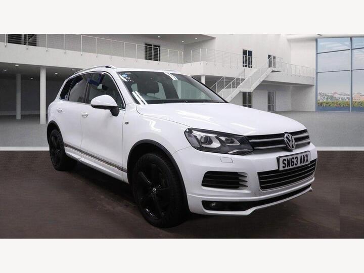 Volkswagen Touareg 3.0 TDI V6 BlueMotion Tech R-Line Tiptronic 4WD Euro 5 (s/s) 5dr