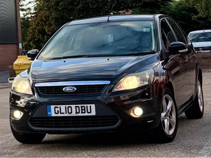 Ford Focus 1.6 Zetec 5dr