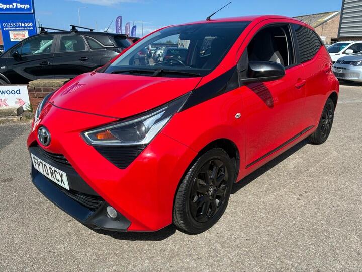 Toyota AYGO 1.0 VVT-i X-trend Euro 6 5dr (Safety Sense)