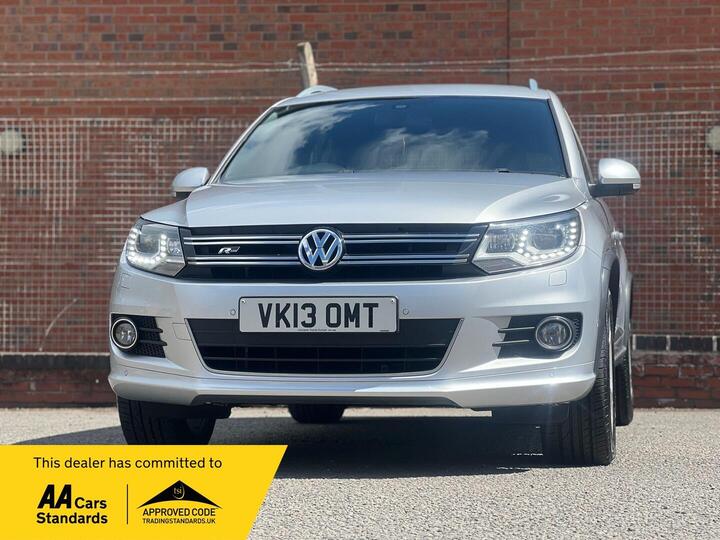 Volkswagen Tiguan 2.0 TDI BlueMotion Tech R-Line 4WD Euro 5 (s/s) 5dr