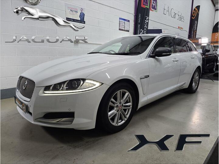 Jaguar XF 2.2d Luxury Sportbrake Auto Euro 5 (s/s) 5dr