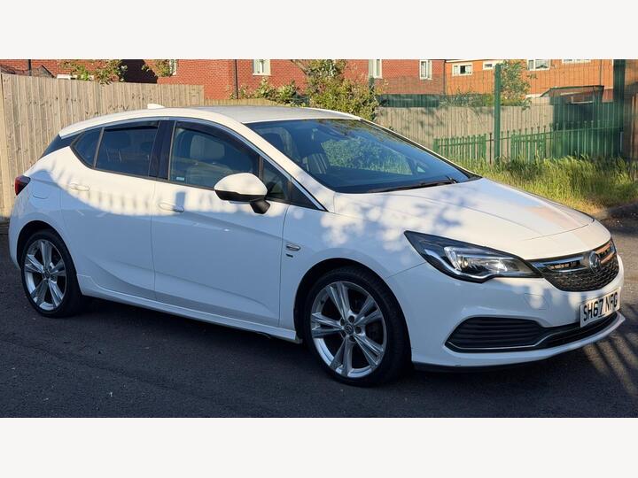Vauxhall Astra 1.6 CDTi EcoTEC BlueInjection SRi VX Line Nav Euro 6 5dr