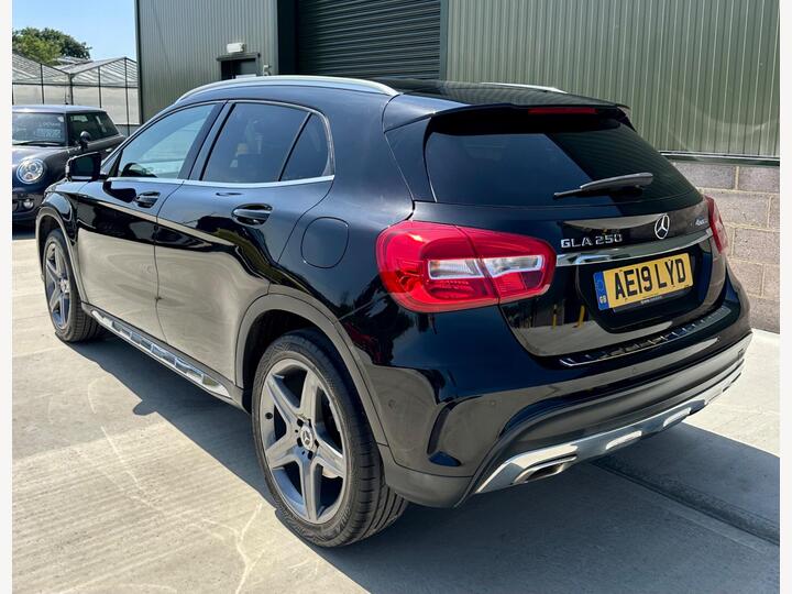 Mercedes-Benz GLA 2.0 GLA250 AMG Line (Executive) 7G-DCT 4MATIC Euro 6 (s/s) 5dr