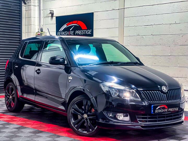 Skoda FABIA 1.2 TSI Monte Carlo TECH Euro 5 5dr Skoda FABIA 1.2 TSI Monte Carlo TECH Euro 5 5dr