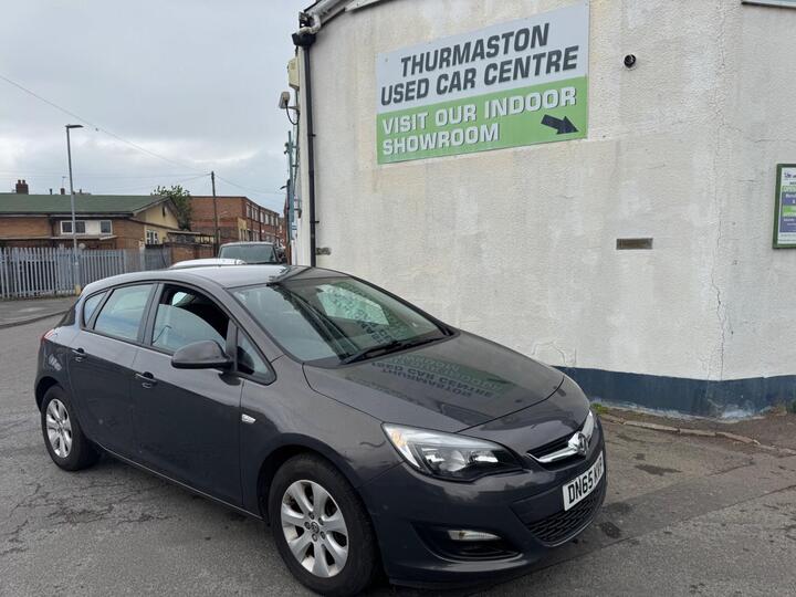Vauxhall Astra 1.4i Design Euro 6 5dr