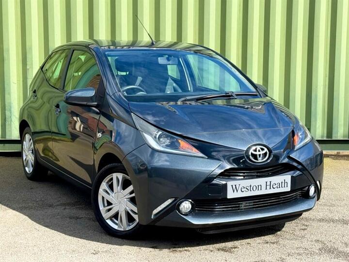 Toyota AYGO 1.0 VVT-i X-pression Euro 5 5dr Euro 5
