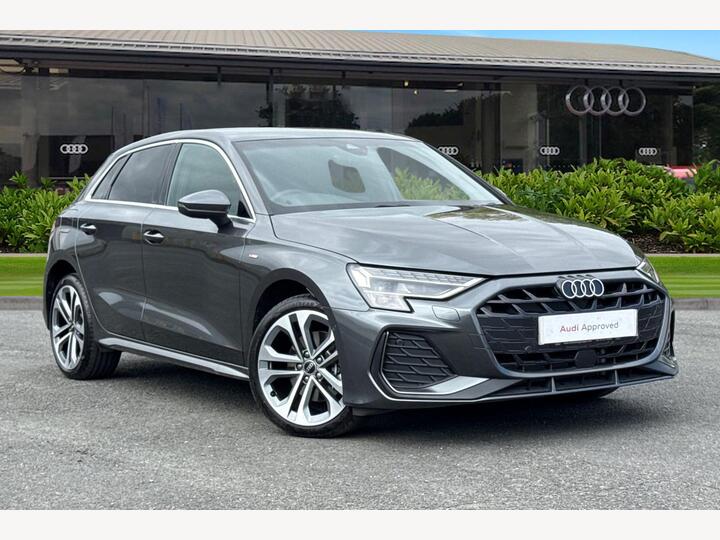 Audi A3 Sportback 1.5 TFSIe 40 S Line Sportback S Tronic Euro 6 (s/s) 5dr 17.9kWh