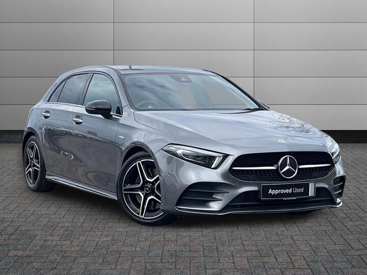 Mercedes-Benz A Class 2.0 A250 AMG Line Edition (Premium Plus) 7G-DCT Euro 6 (s/s) 5dr
