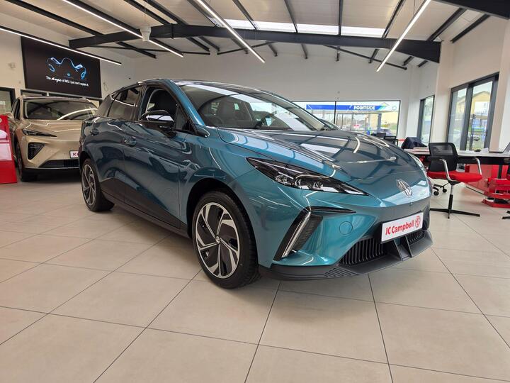MG MG4 64kWh Premium Long Range Auto 5dr