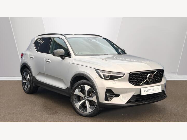 Volvo XC40 2.0 B3 MHEV Ultimate DCT Auto Euro 6 (s/s) 5dr