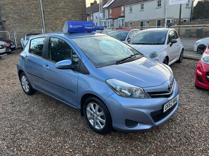 Toyota Yaris 1.33 Dual VVT-i TR Euro 5 5dr