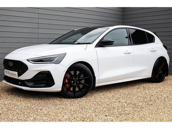 Ford Focus 2.3T EcoBoost ST Euro 6 (s/s) 5dr