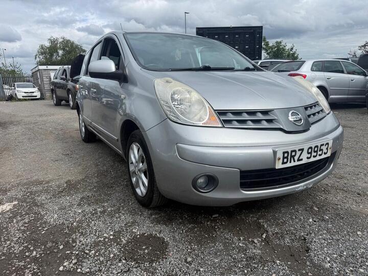 Nissan Note 1.6 Tekna 5dr Auto