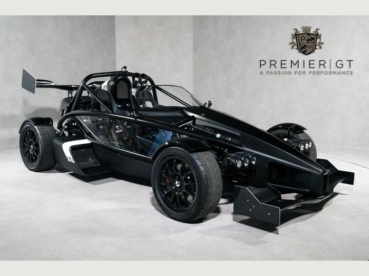 Ariel Atom 3.5. 310BHP SUPERCHARGED. WELDED ROLL CAGE. 16" WHEELS. SATIN BLACK PAINT.