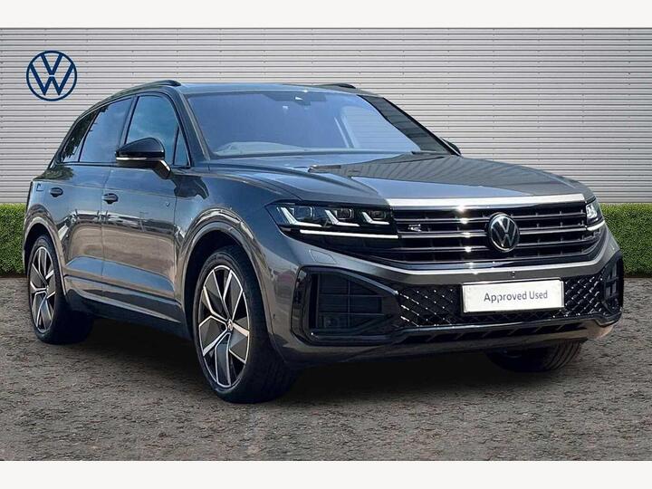 Volkswagen Touareg 3.0 TDI V6 Black Edition Tiptronic 4Motion Euro 6 (s/s) 5dr